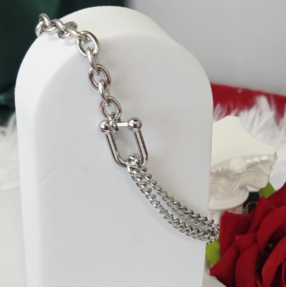 Horsebit Buckle Link Bracelet Stainless Steel Double Chain Equestrian Shackle